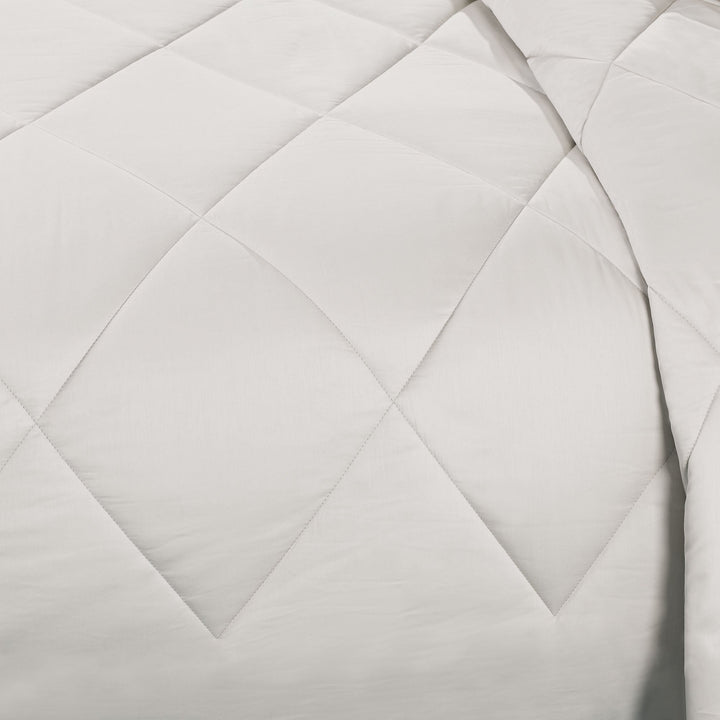 CELLIANT Performance Comforter by SLEEPLETICS