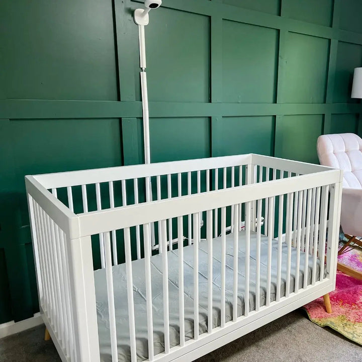 CleanBamboo® Signature Sateen Crib & Toddler Fitted Sheet by ettitude