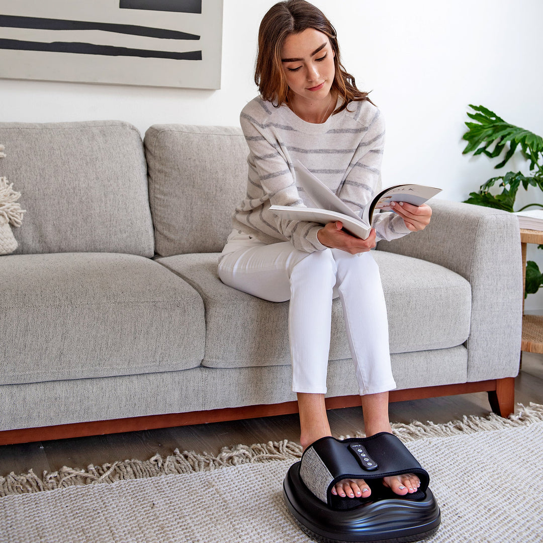 Zyllion Shiatsu Foot Massager with Heat, 2 Speeds and 3 Intensity Modes (ZMA-31)