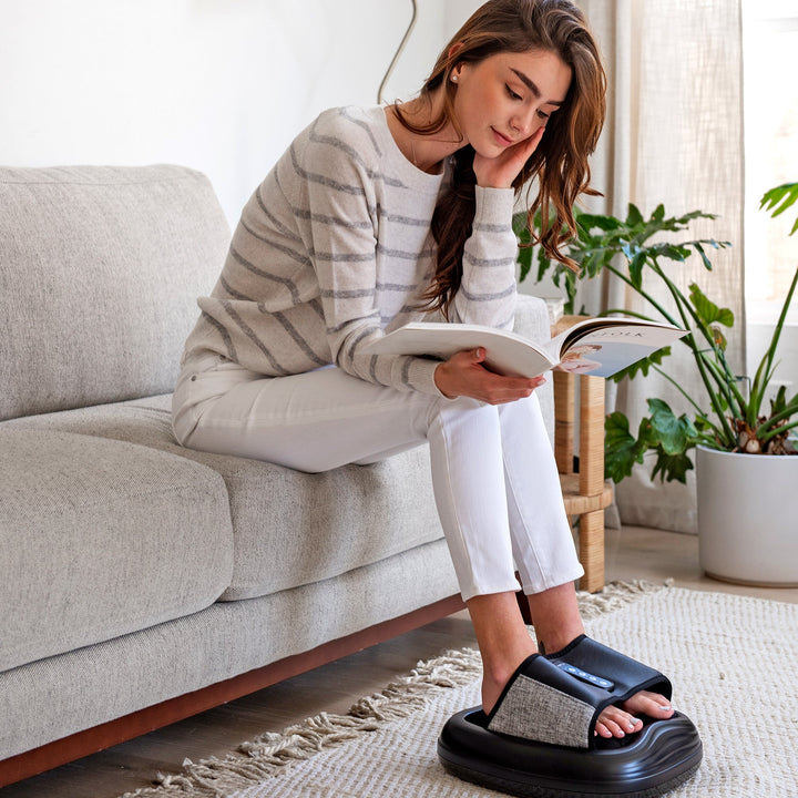 Zyllion Shiatsu Foot Massager with Heat, 2 Speeds and 3 Intensity Modes (ZMA-31)