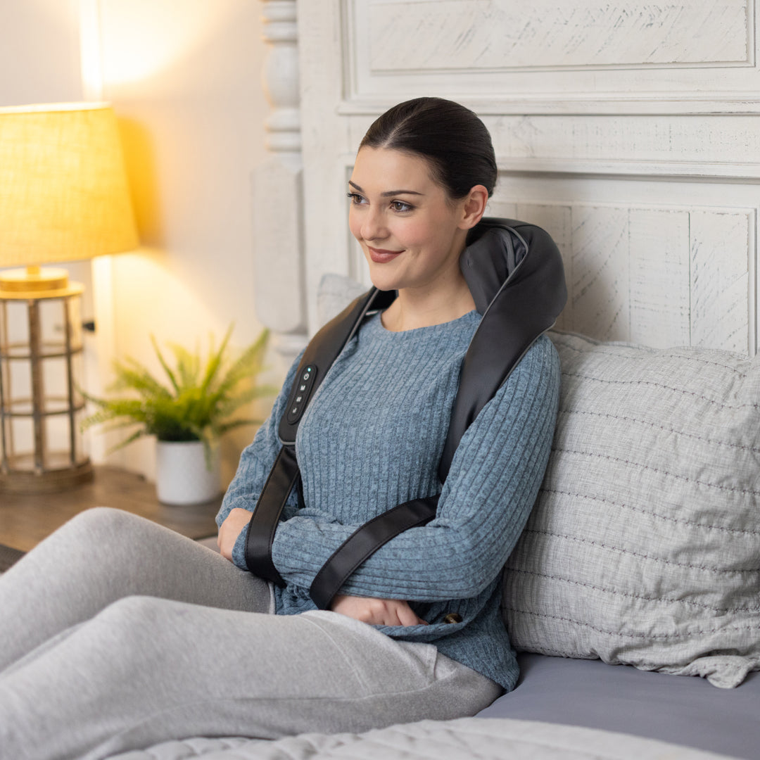 4D Shiatsu Neck and Shoulder Massager with Heat