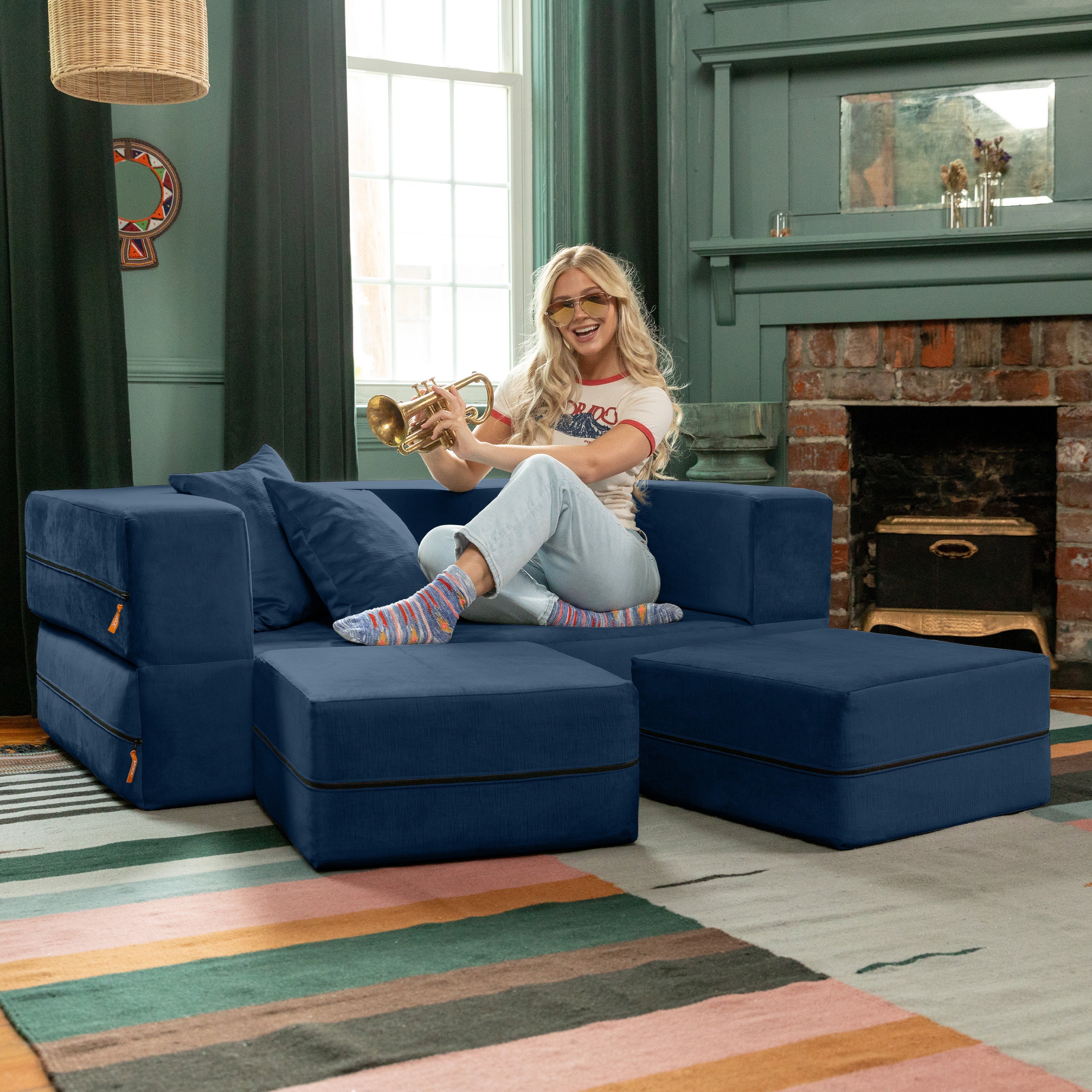 Jaxx Zipline Convertible Sleeper Loveseat & Ottomans – Brookstone