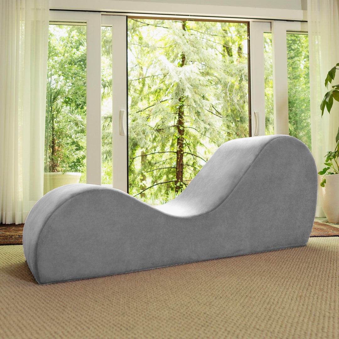 Avana Sleek Chaise Lounge for Yoga