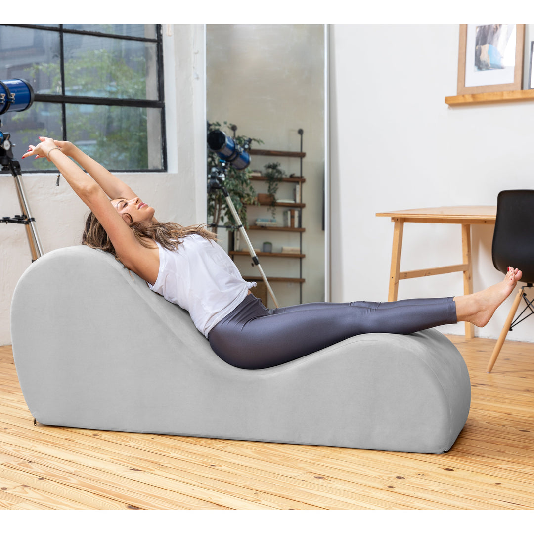 Avana Sleek Chaise Lounge for Yoga