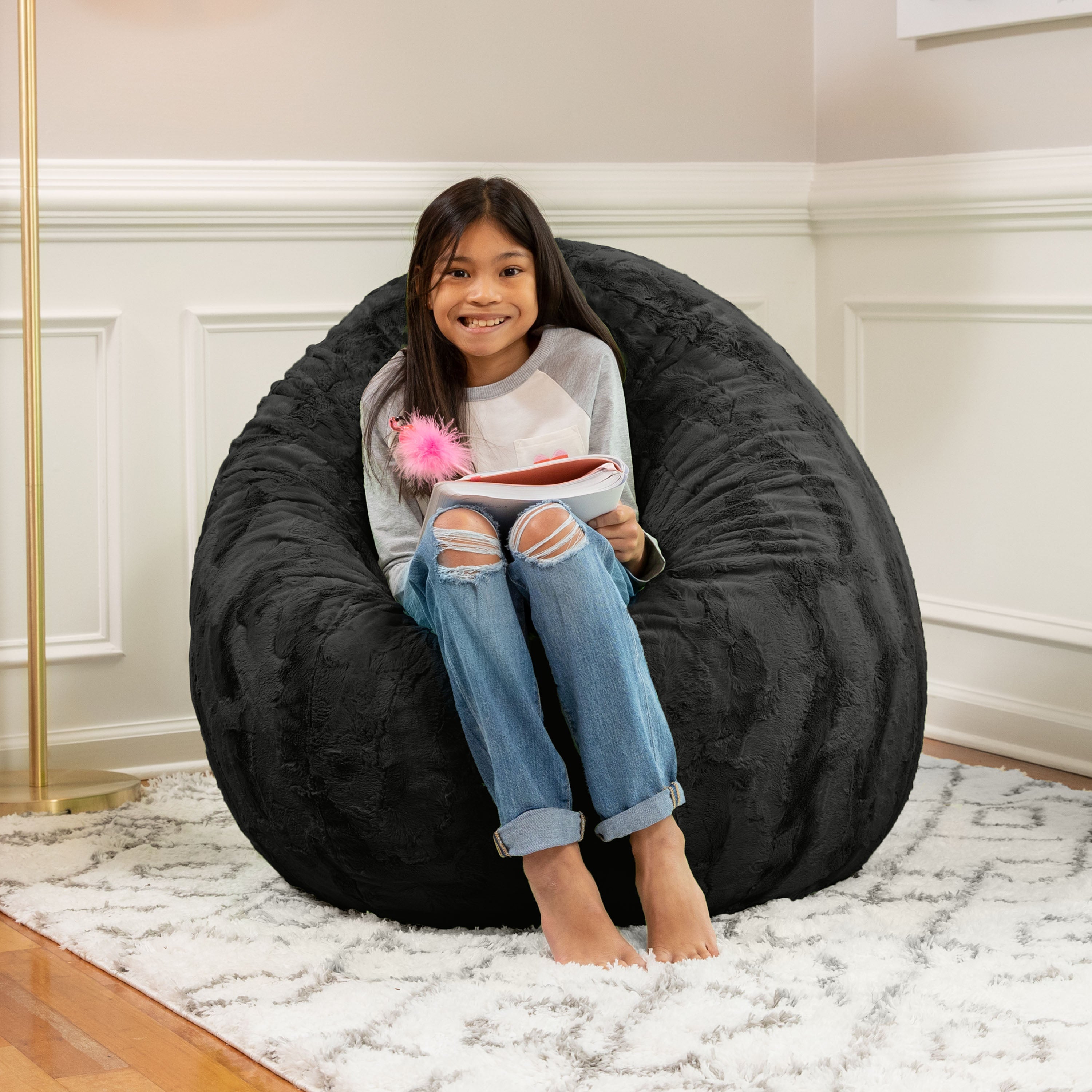 Jaxx Cocoon 4 Foot Bean Bag Chair - Faux Fur – Brookstone