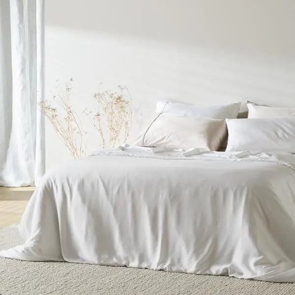 CleanBamboo® Signature Sateen Duvet Cover by ettitude
