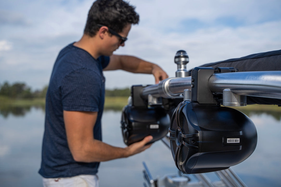 350 Watts Full Wireless 6.5" Wakeboard/Marine Speaker System