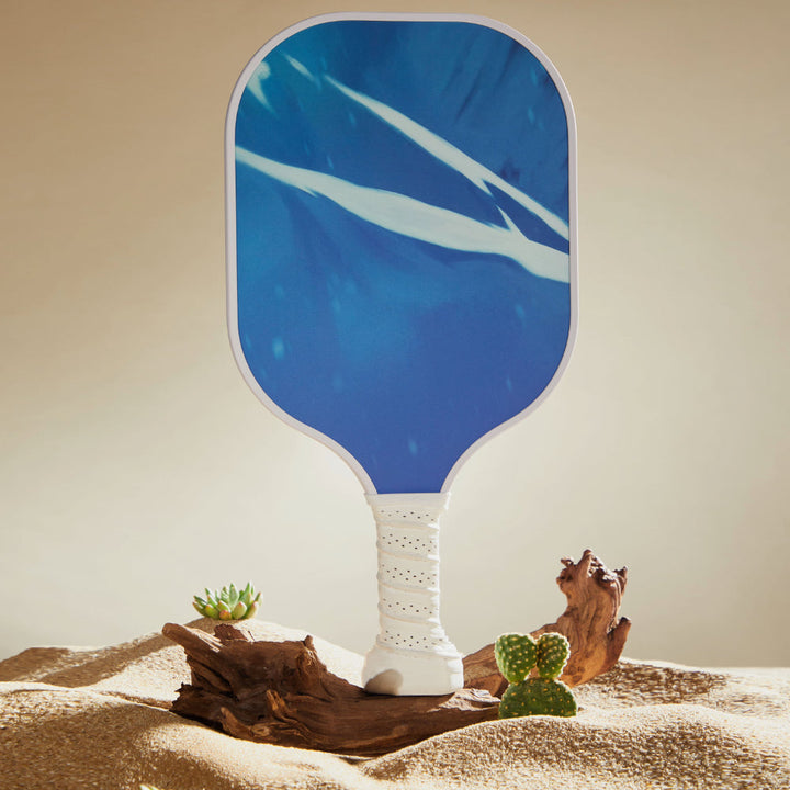 The KHIONE by Helios