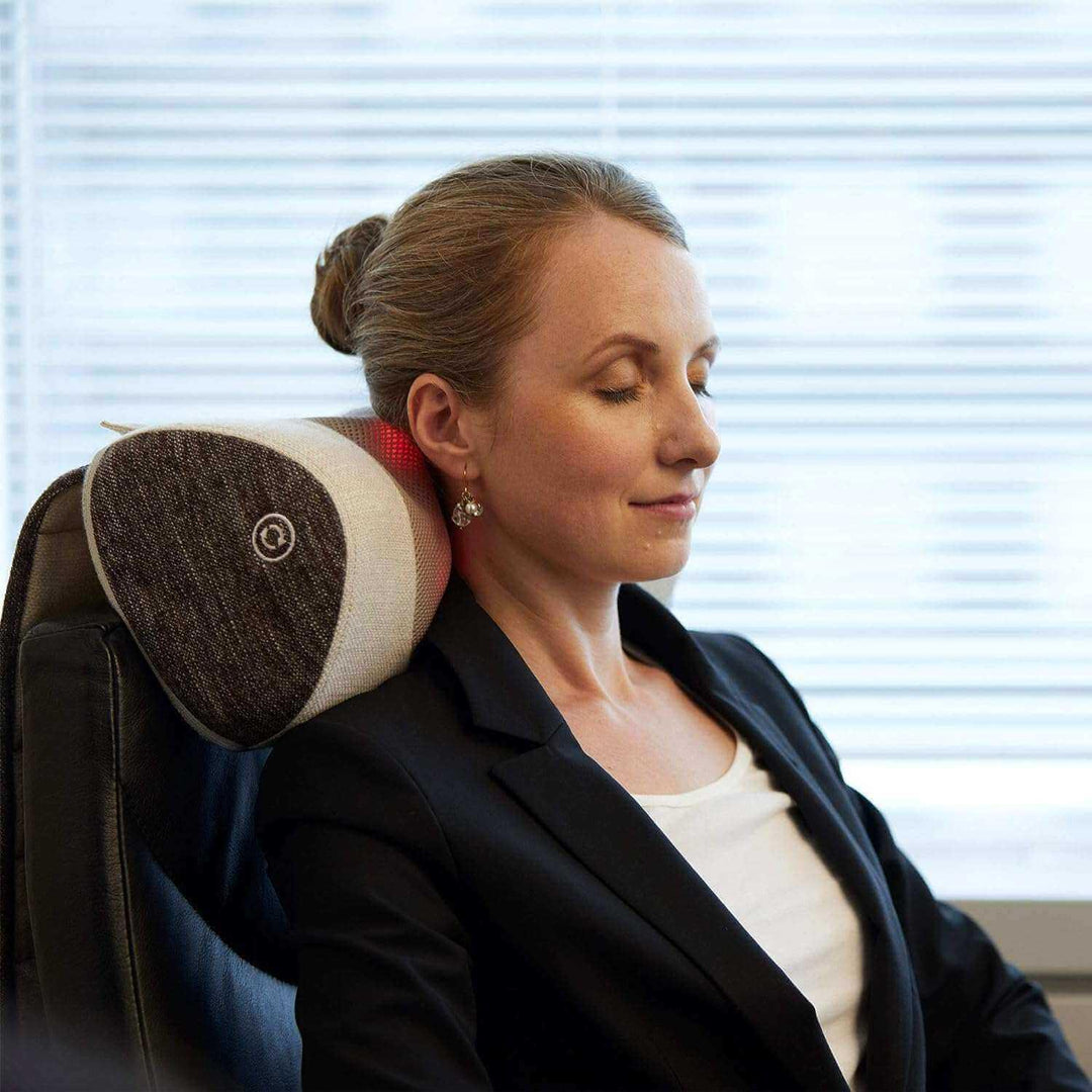 Corron - Premium Roll-Up Lumbar Massage Cushion