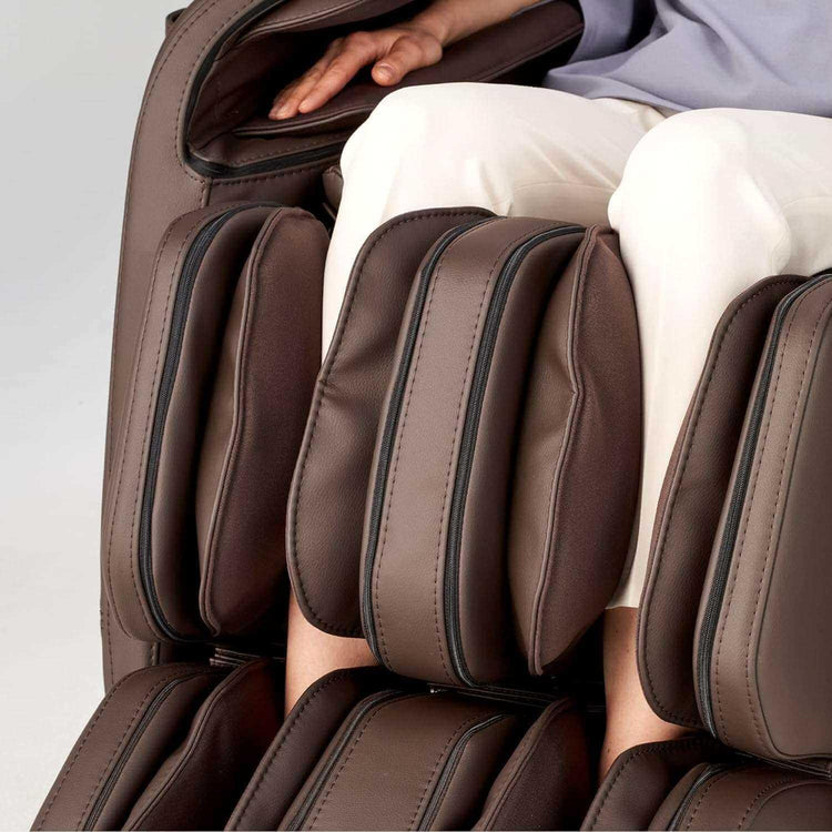 Hisho - SL Track Heated Deluxe Zero Gravity Massage Chair - Synca Massage Chair