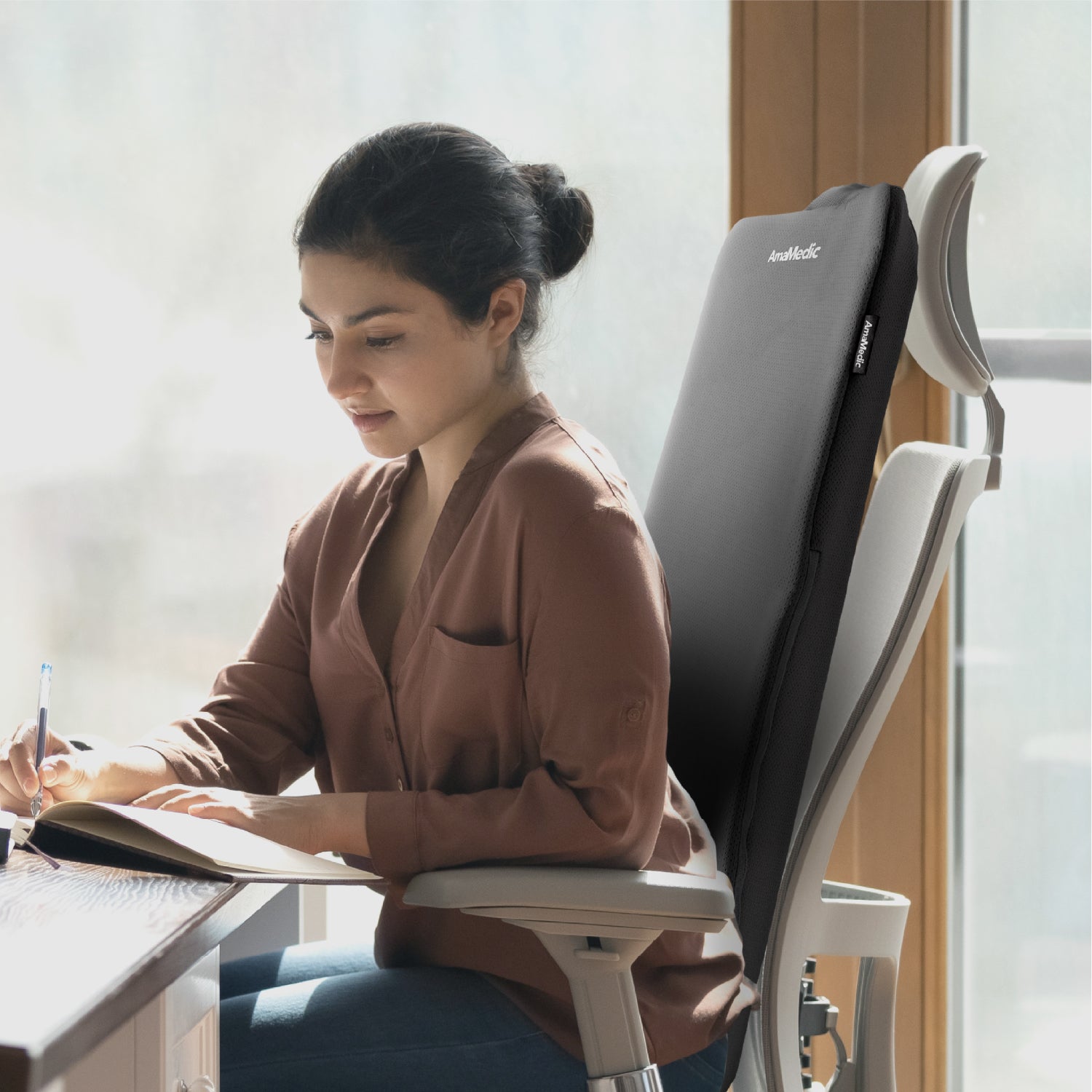 Relaxing Office Chair with Kneading Back Massage Pad & Heating