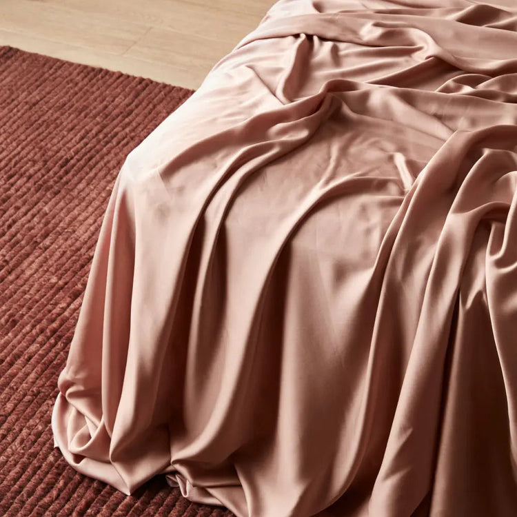 CleanBamboo® Signature Sateen Duvet Cover by ettitude