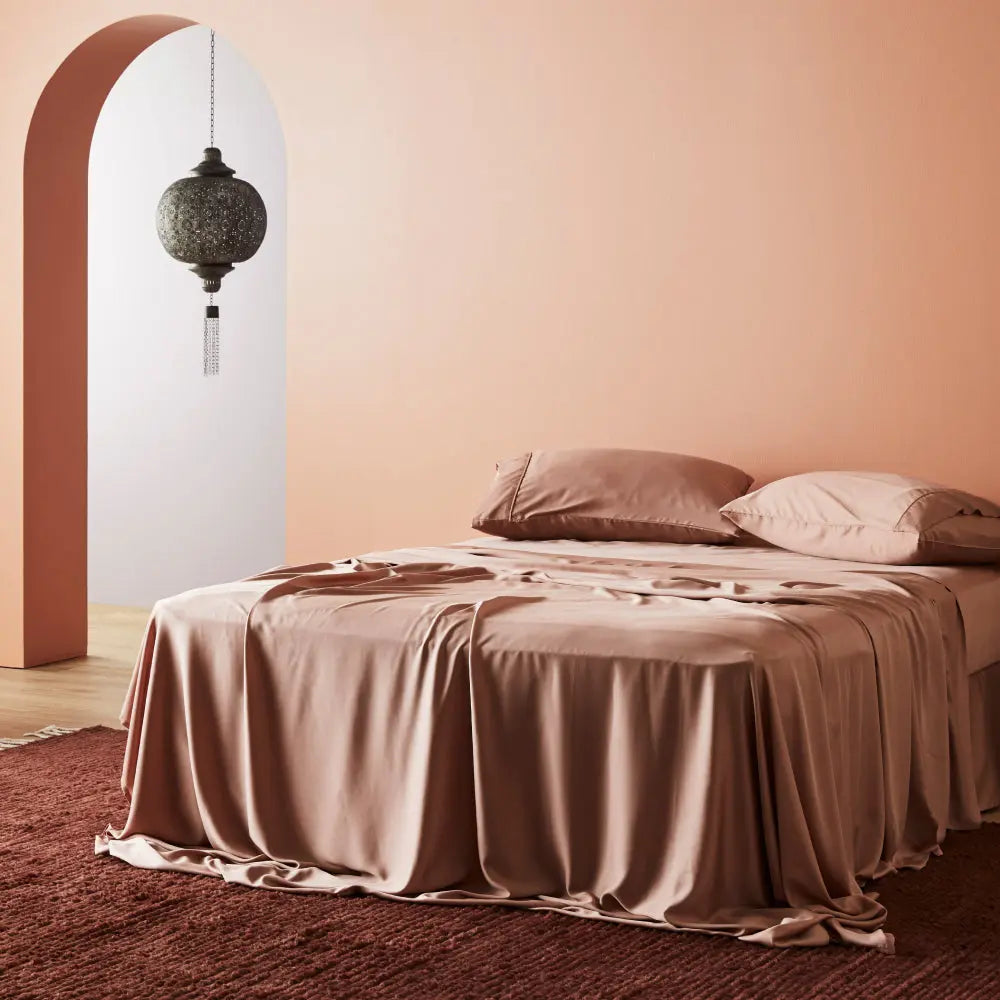 CleanBamboo® Signature Sateen Sheet Set by ettitude