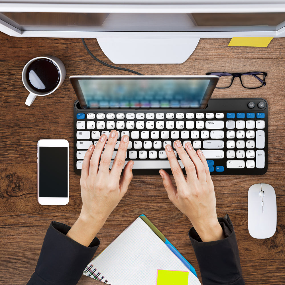 Brookstone Full Size Wireless Keyboard with Numeric Keypad and Tablet Holder