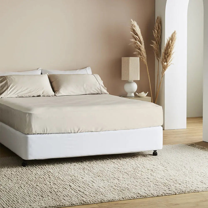 CleanBamboo® Signature Sateen Fitted Sheet by ettitude