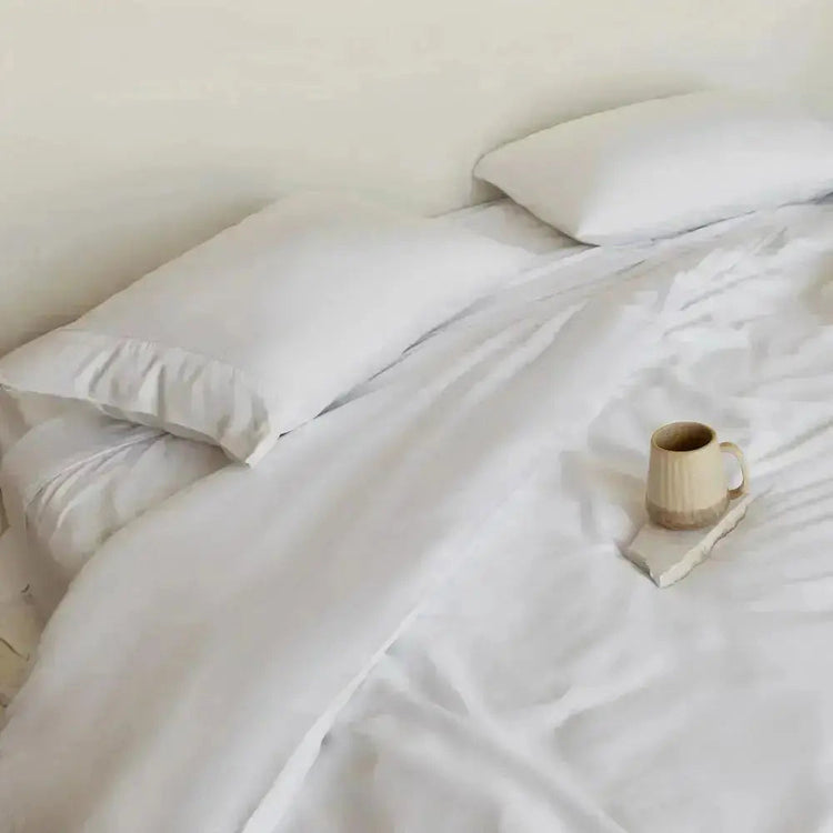 CleanBamboo® Signature Sateen Sheet Set by ettitude