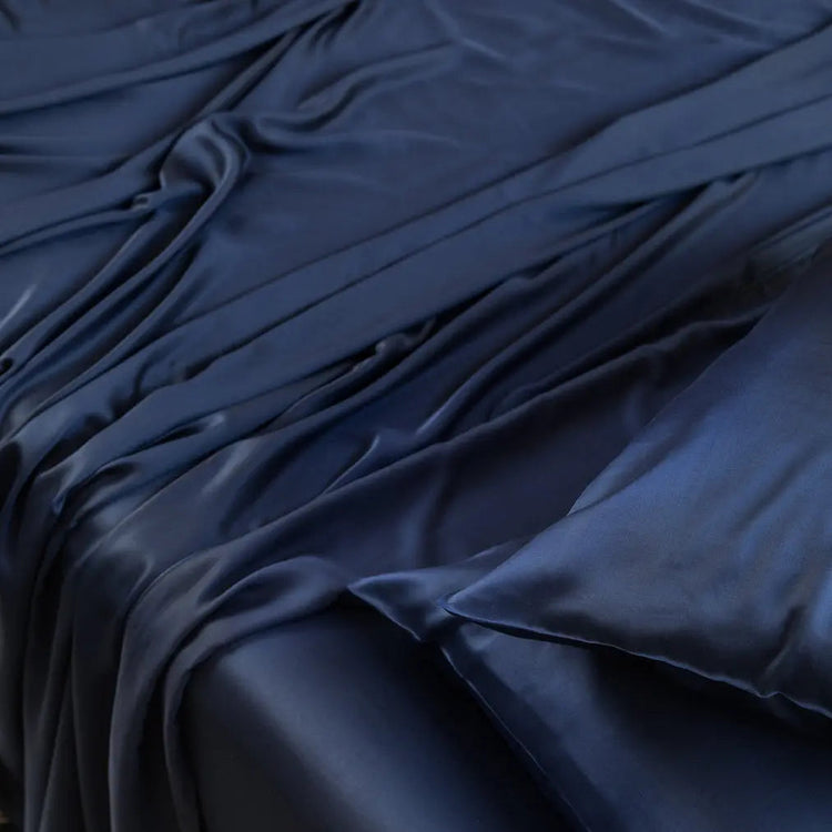 CleanBamboo® Signature Sateen Sheet Set by ettitude