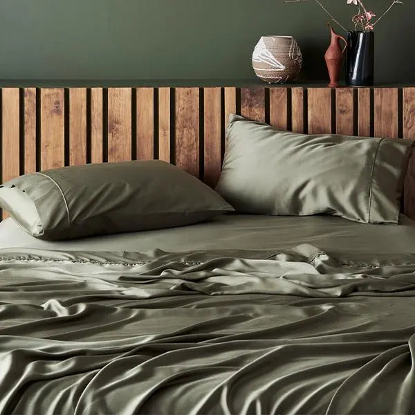 CleanBamboo® Signature Sateen Sheet Set by ettitude