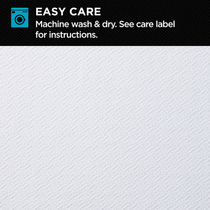 Text on a textured white background with washing instructions.