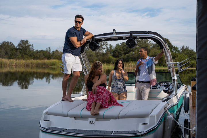 350 Watts Full Wireless 6.5" Wakeboard/Marine Speaker System