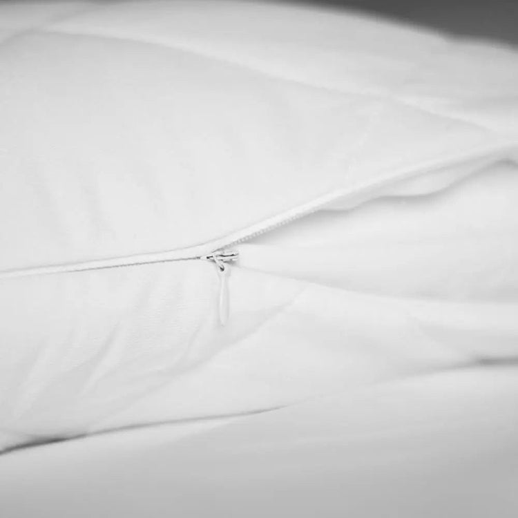 CleanBamboo® Pillow Protector by ettitude