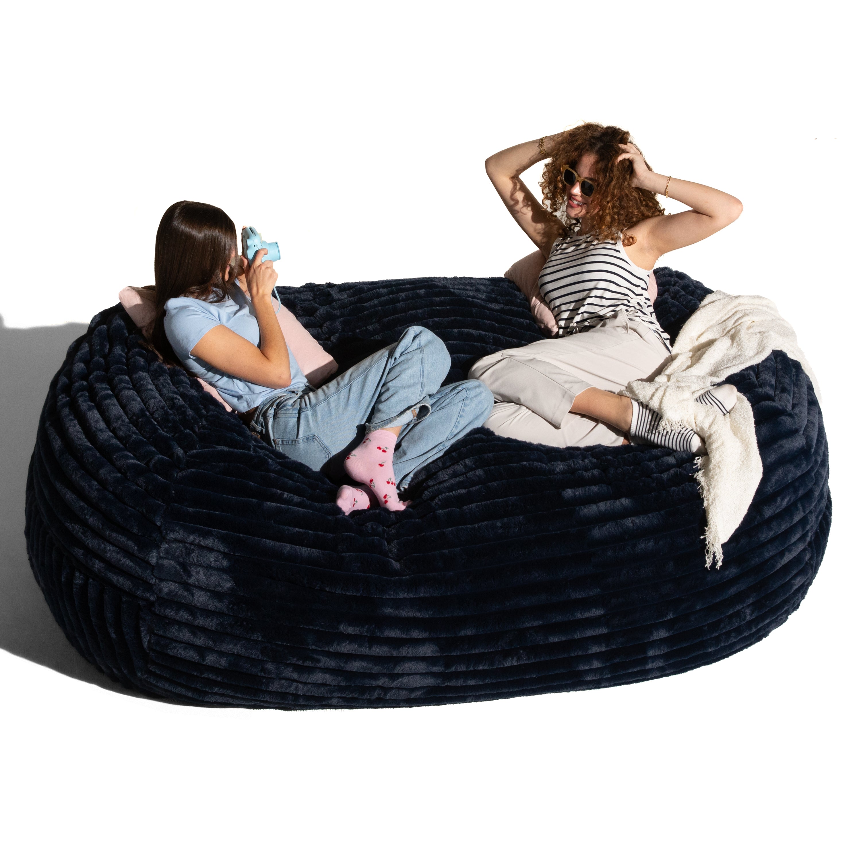 Jaxx Grand Lounger 7 Foot Bean Bag Sofa -Mondo Fur – Brookstone