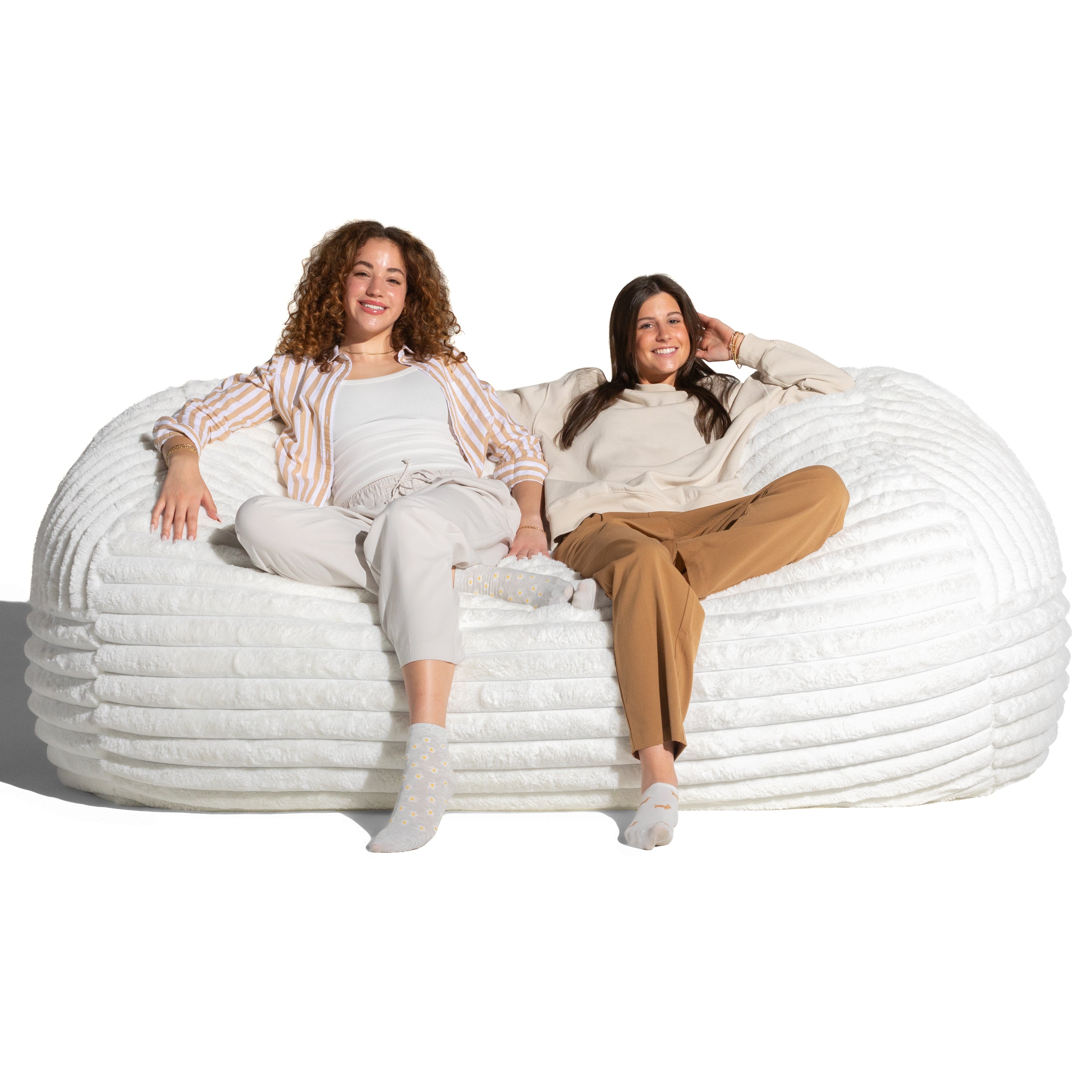 Jaxx Grand Lounger 7 Foot Bean Bag Sofa -Mondo Fur – Brookstone