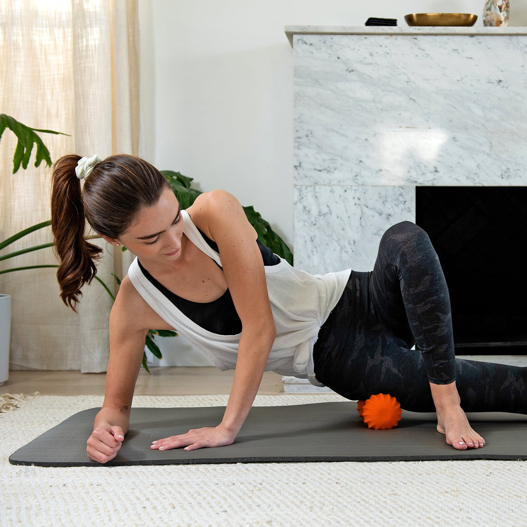 Vibrating Peanut Massage Ball Roller with 4 Intensity Levels