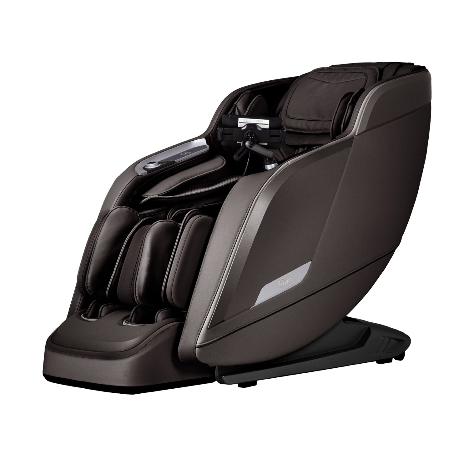 Titan Vibe 3D Massage Chair – Brookstone