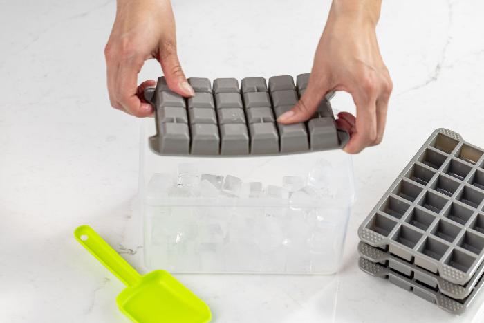 Mini Rocks Tray by The Whiskey Ball