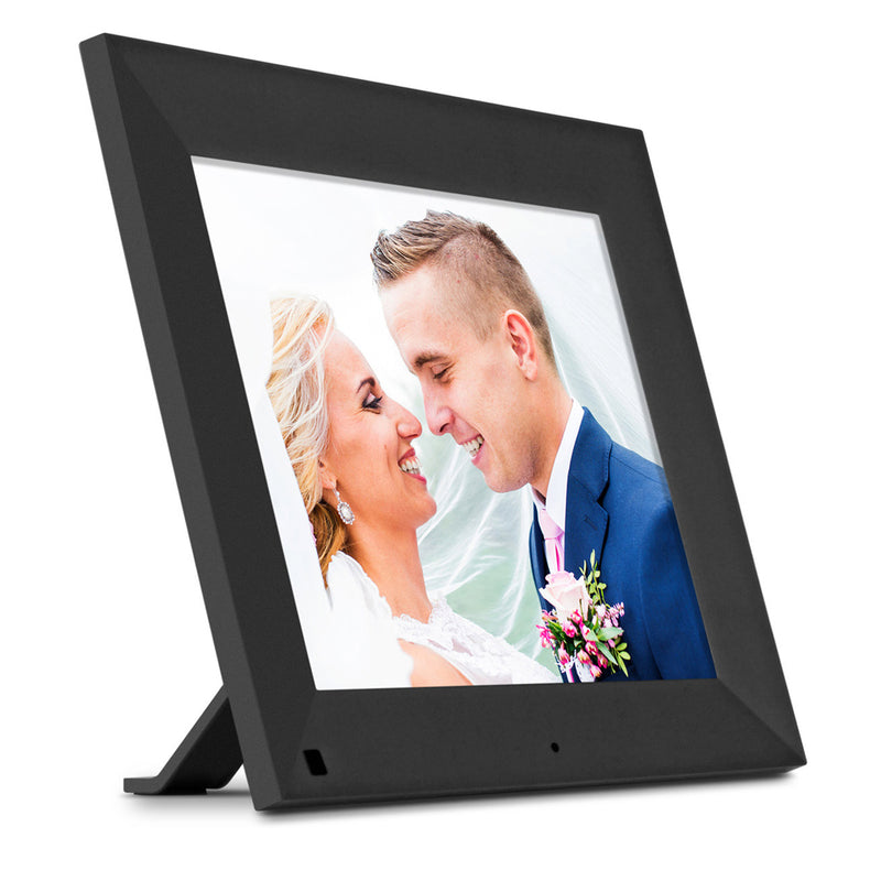 Brookstone PhotoShare Review: One of the Best Digital Photo Frames Available