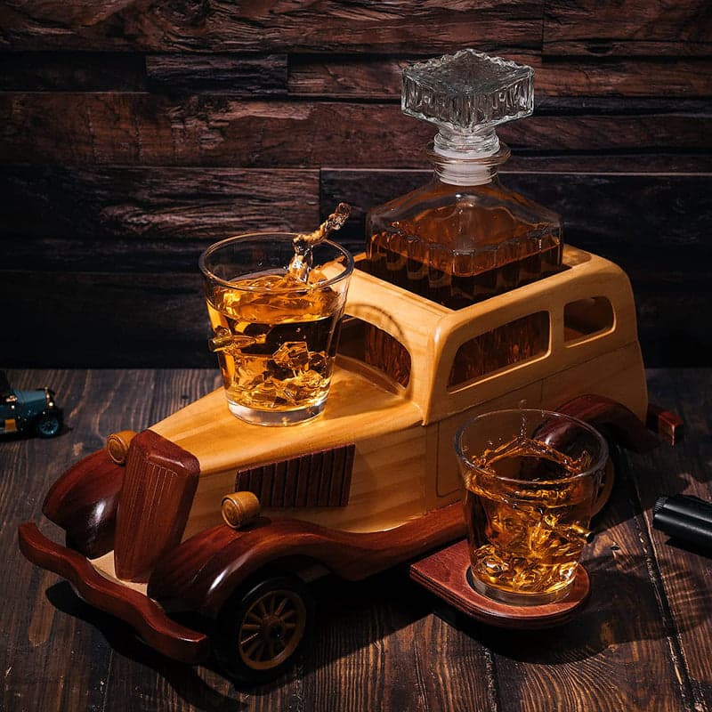 Bonnie & Clyde Car Vehicle Whiskey Decanter Set